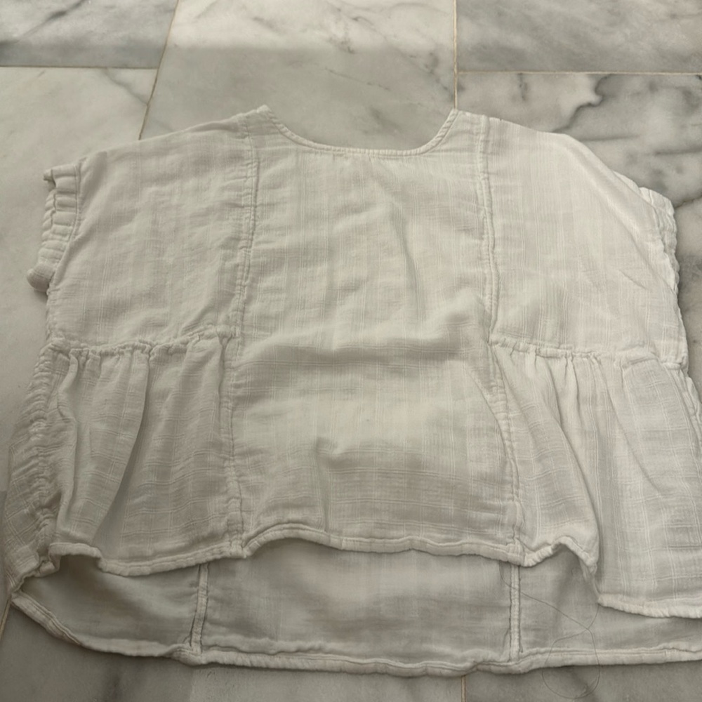 Madewell white top